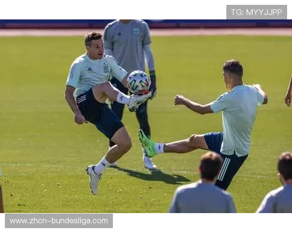 西班牙组合震撼亮相 创新动作反向翻腾三周半引全场惊叹